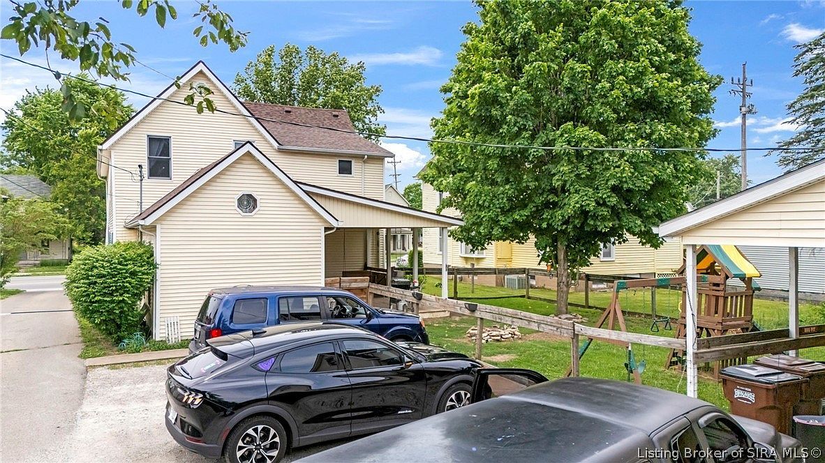 111 W Walnut St North Vernon, IN 47265 - Thumbnail 5