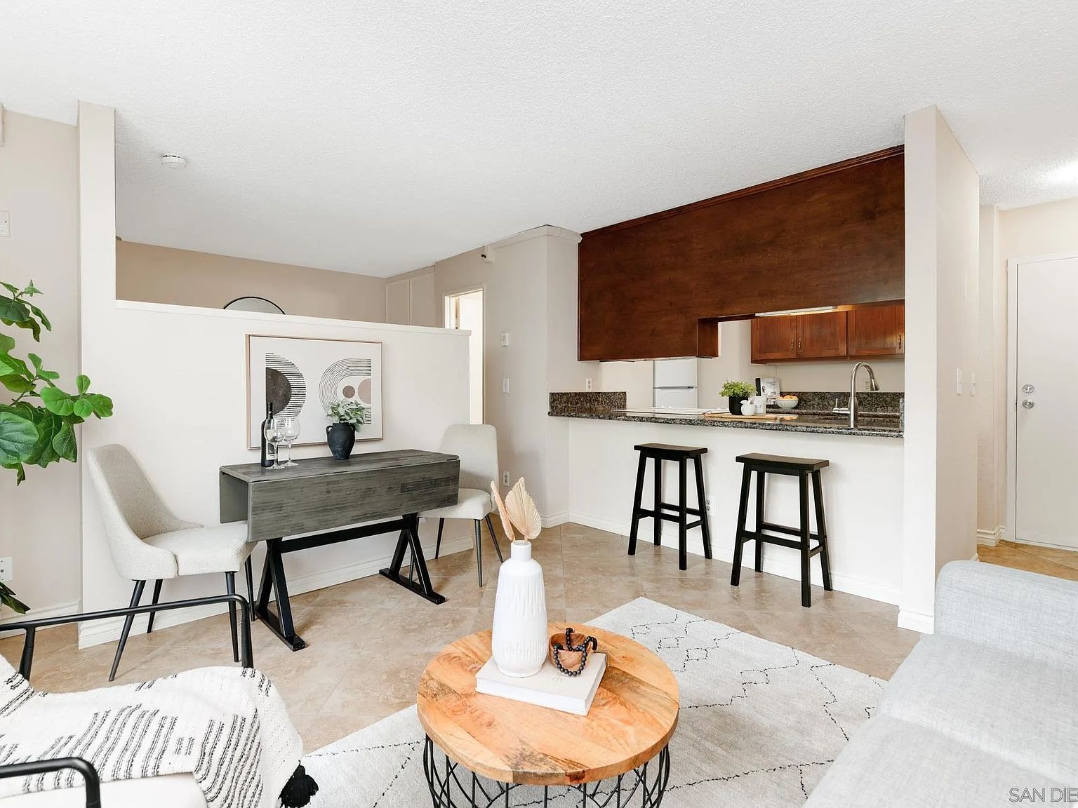 7508 Parkway Dr Unit 102 La Mesa, CA 91942 - Thumbnail 5