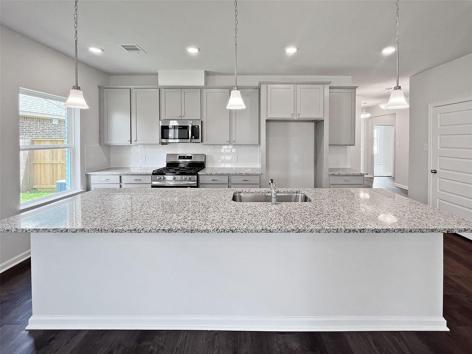 8315 Red Shiner Way Fulshear, TX 77441 - Thumbnail 5