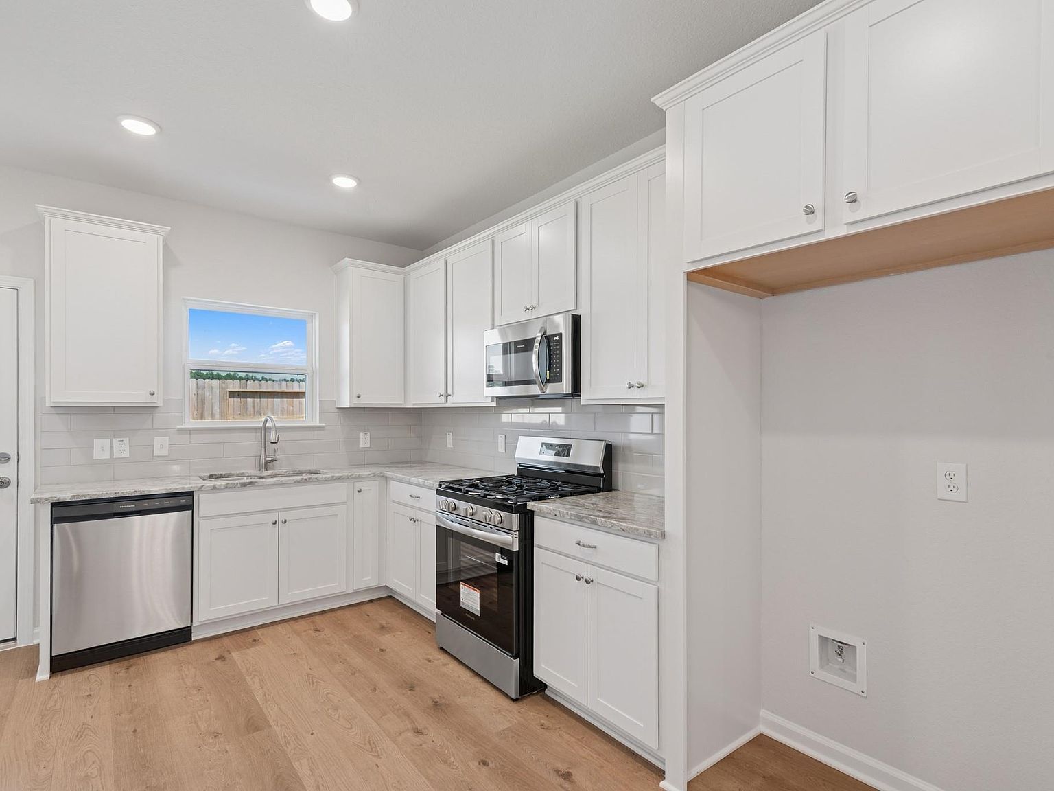 397 Stone Placa Trl Brookshire, TX 77423 - Thumbnail 5