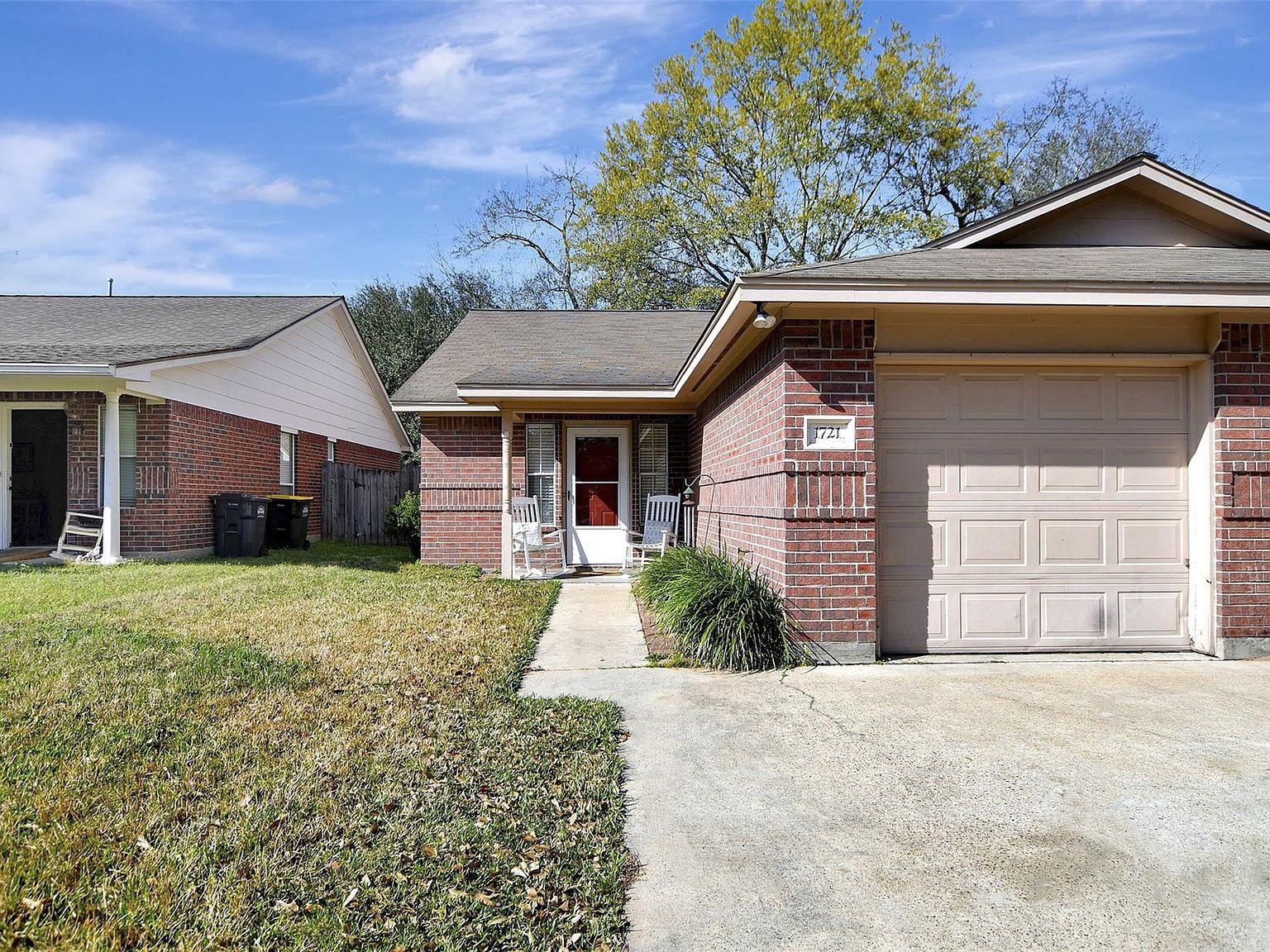 1721 & 1723 Hazelwood St Conroe, TX 77301 - Thumbnail 5