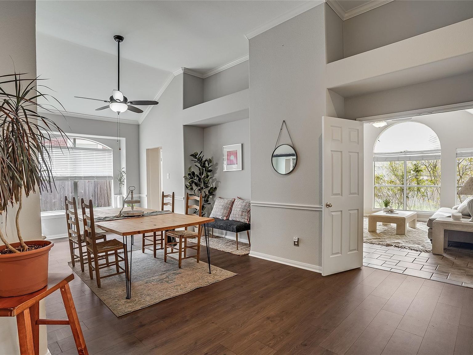 7051 Thistle Hill Way Austin, TX 78754 - Thumbnail 5