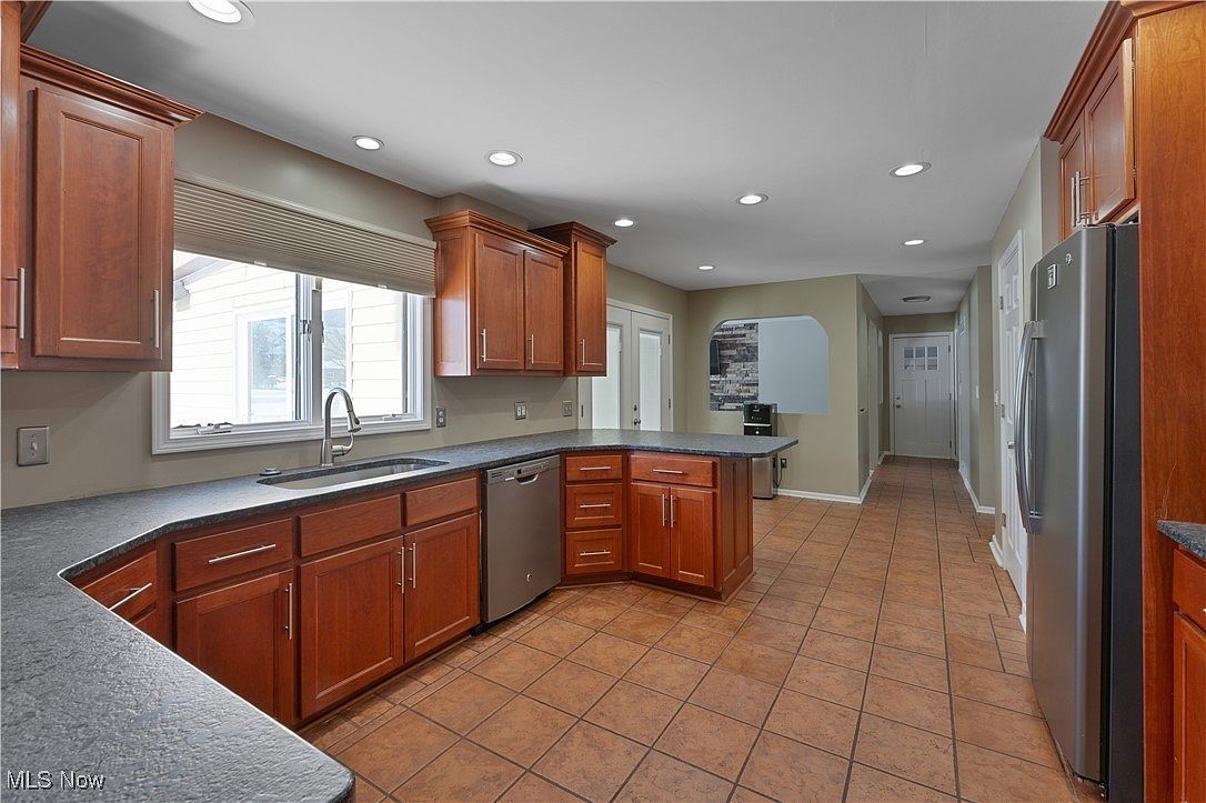 11160 Detwiler Rd Columbiana, OH 44408 - Thumbnail 5