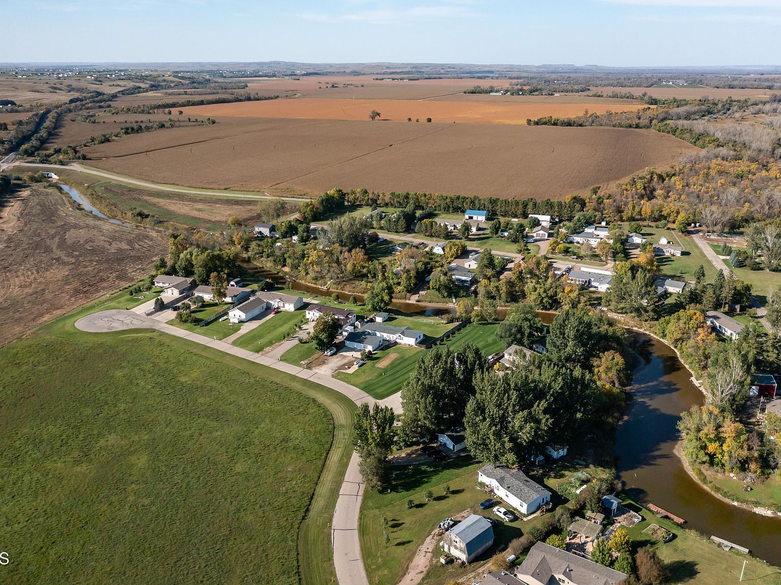 520 Rosie Ln N Mandan, ND 58554 - Thumbnail 5