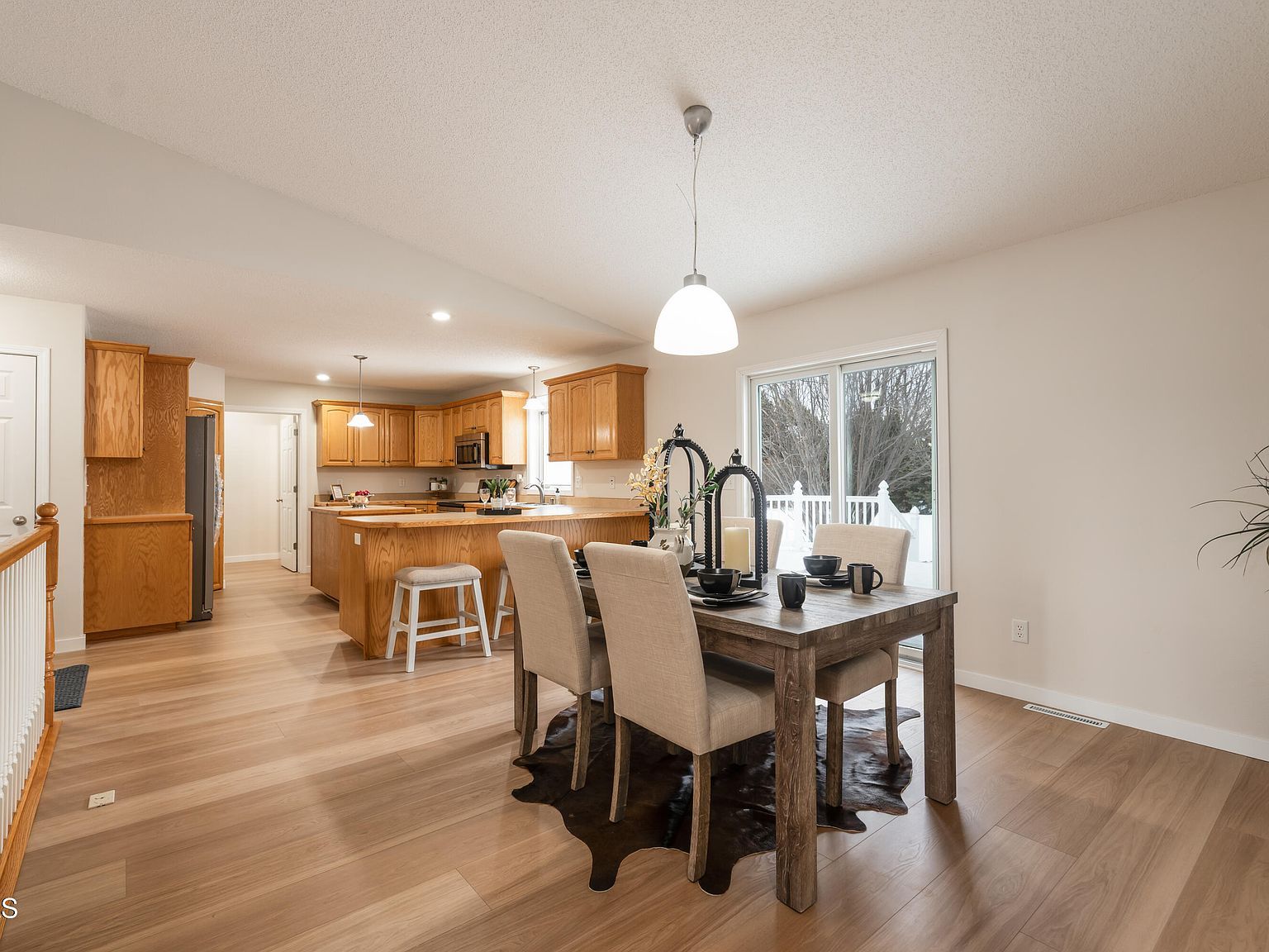 436 E Calgary Ave Bismarck, ND 58503 - Thumbnail 5