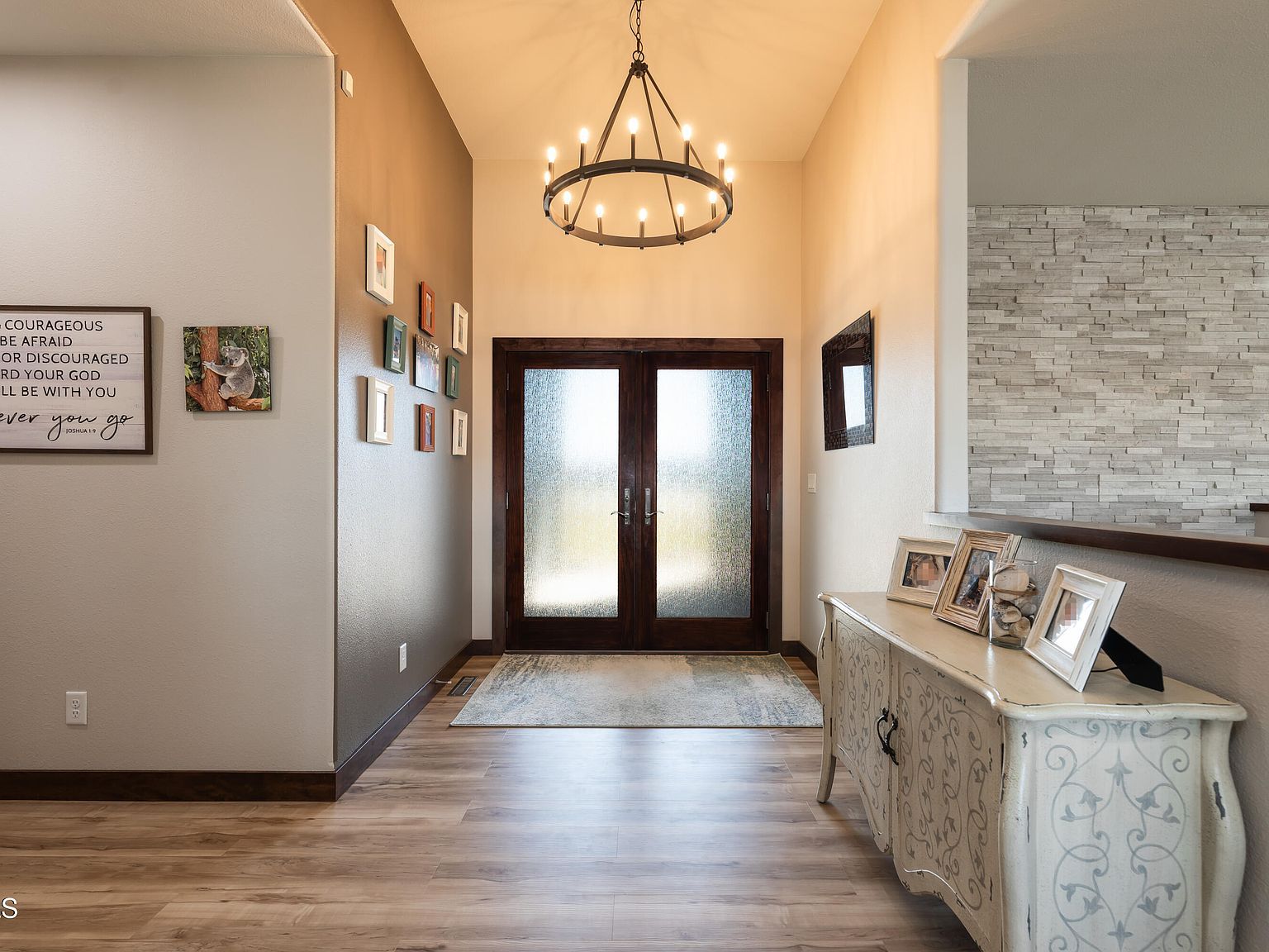 6130 Carefree Cir Bismarck, ND 58503 - Thumbnail 5