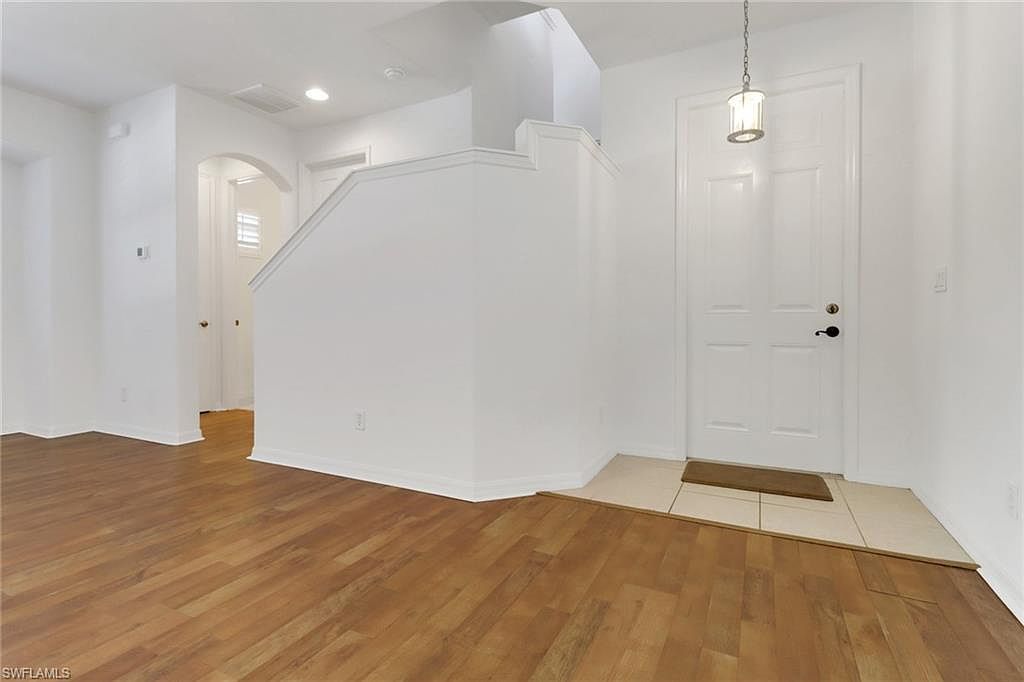 1121 Antaras Ct S #46 Naples, FL 34113 - Thumbnail 5