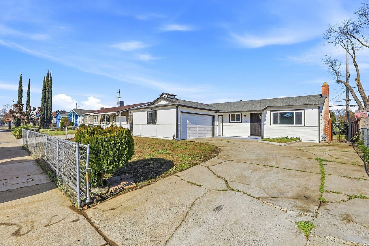 2681 Meadowvale Ave Sacramento, CA 95822 - Thumbnail 5