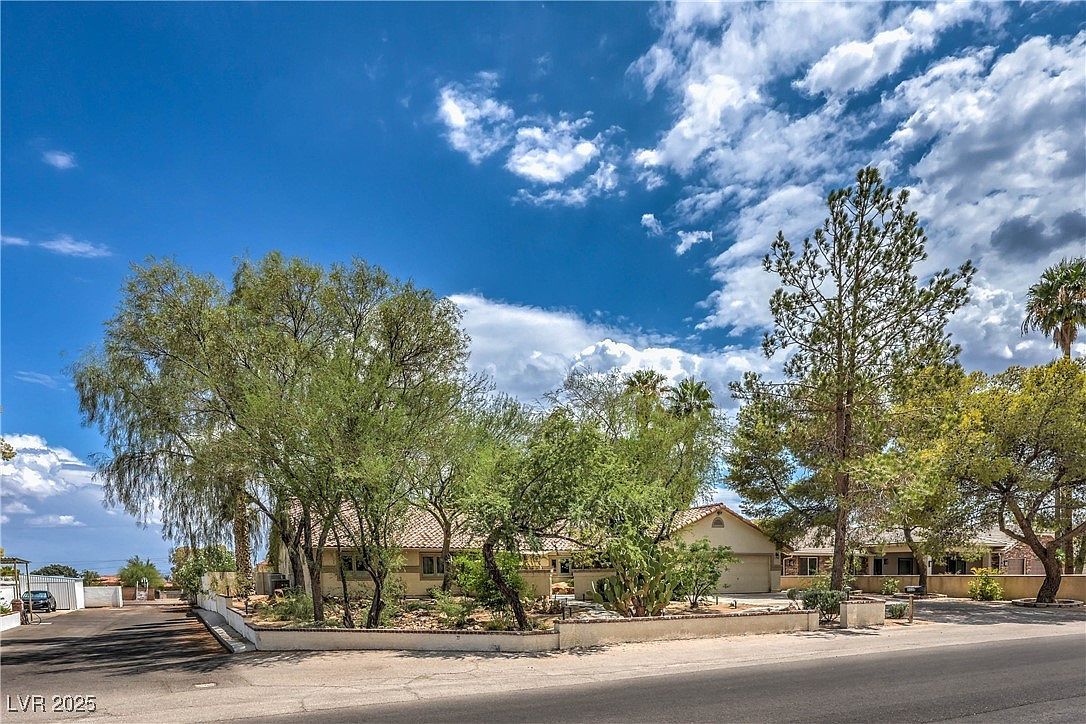 8020 La Cienega St Las Vegas, NV 89123 - Thumbnail 5