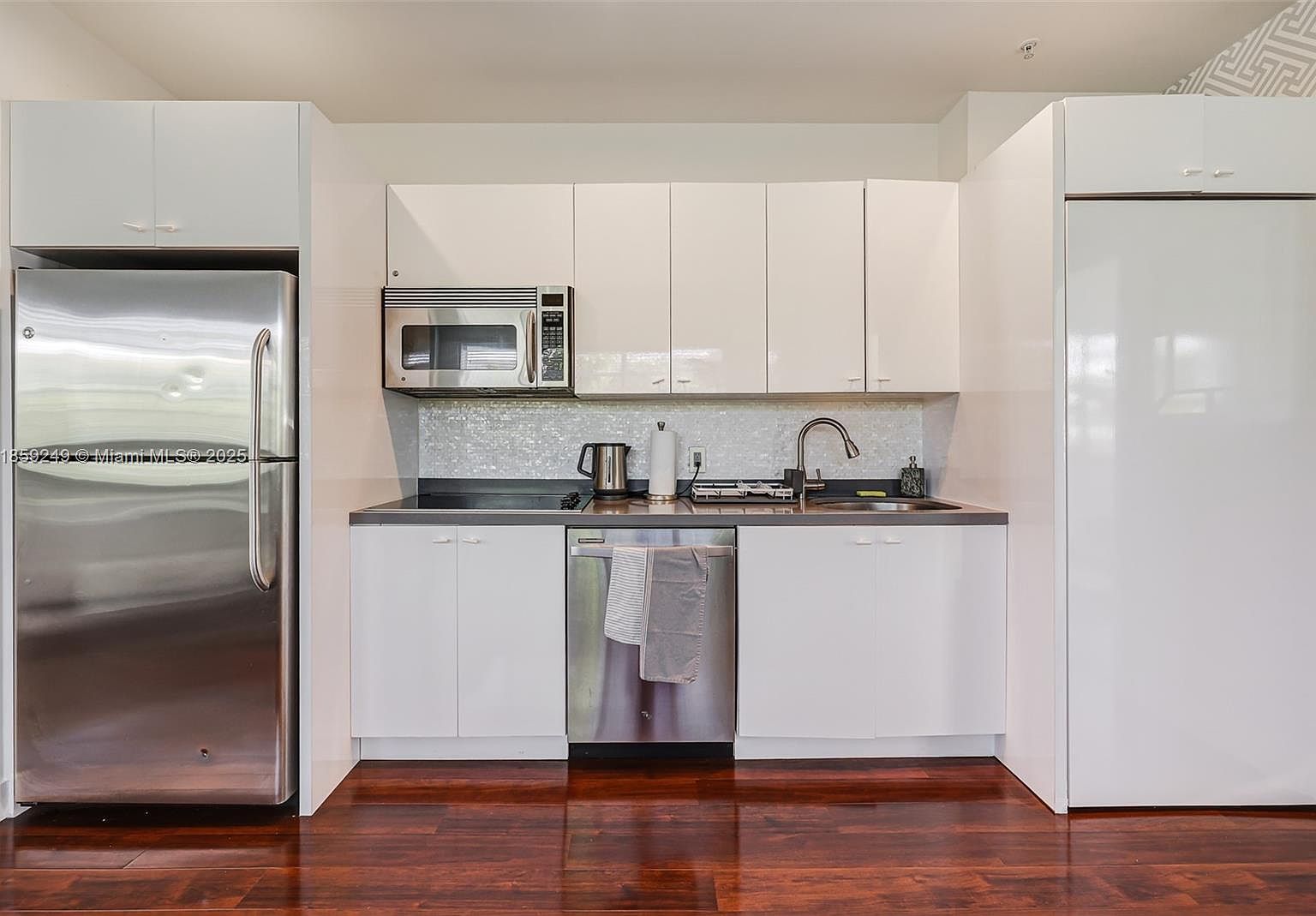 935 Euclid Ave APT 7 Miami Beach, FL 33139 - Thumbnail 5