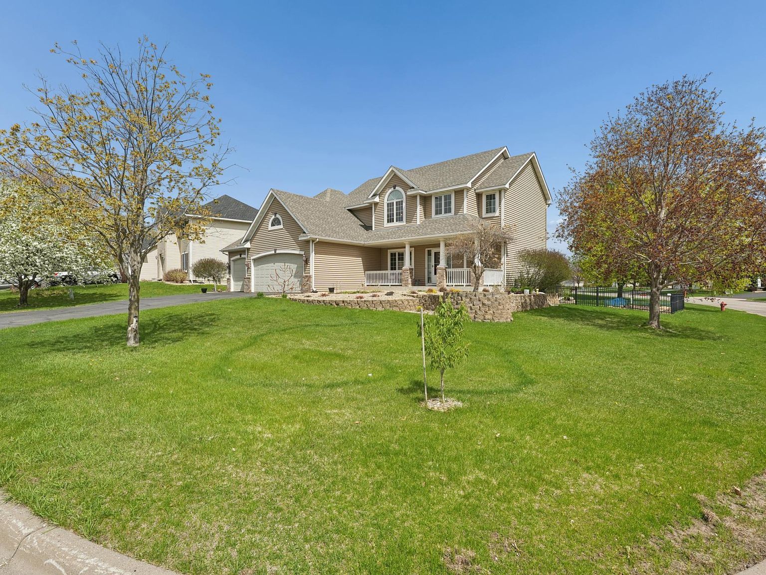 9595 Dunes Ave Cottage Grove, MN 55016 - Thumbnail 5
