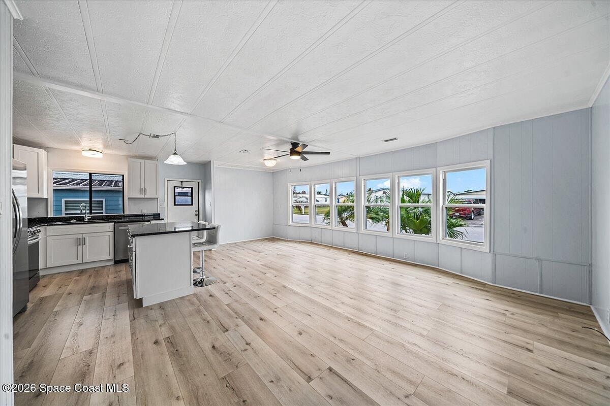 1945 Coco Plum St NE Palm Bay, FL 32905 - Thumbnail 5