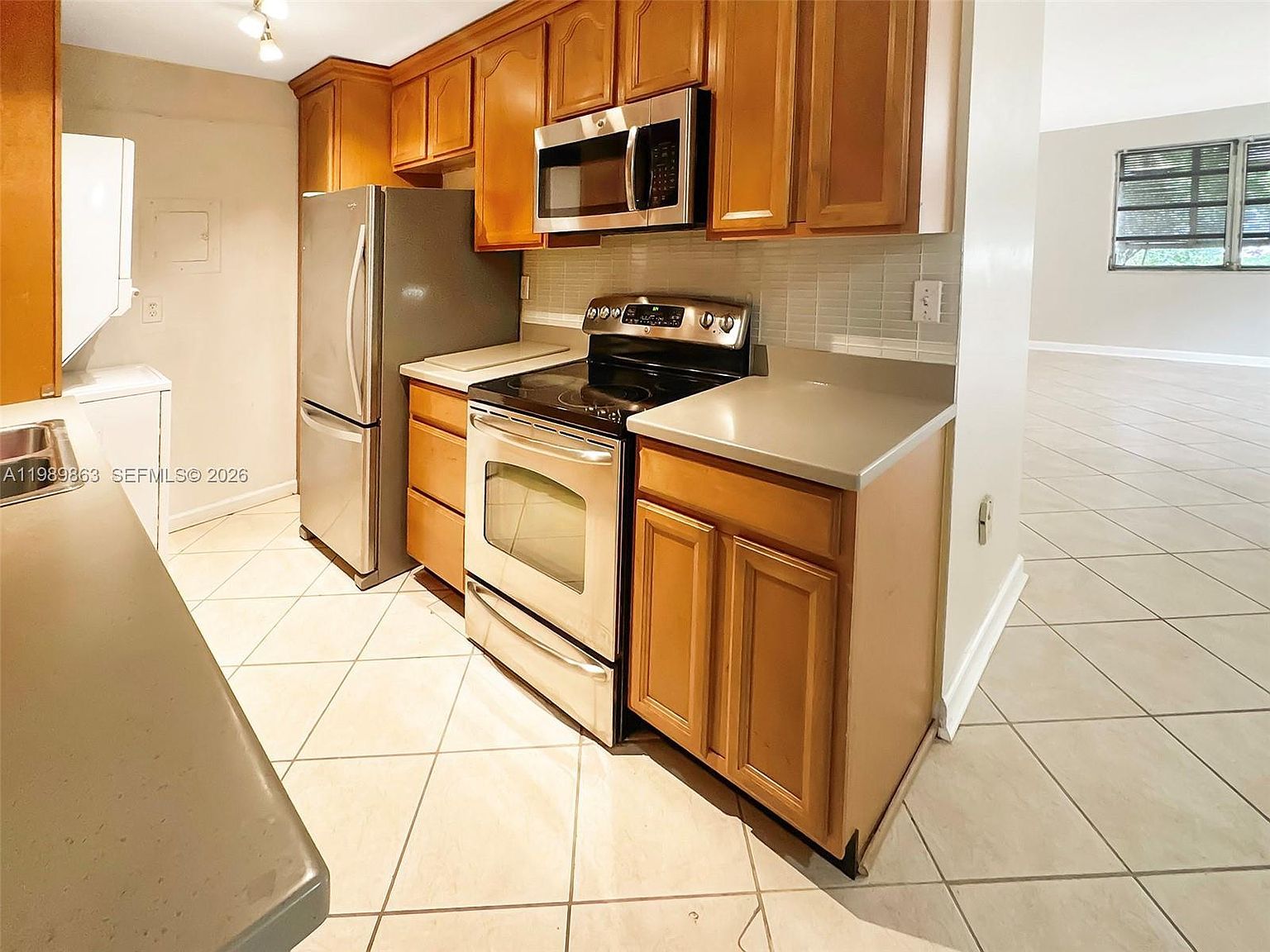 9454 SW 77th Ave APT S1 Miami, FL 33156 - Thumbnail 5