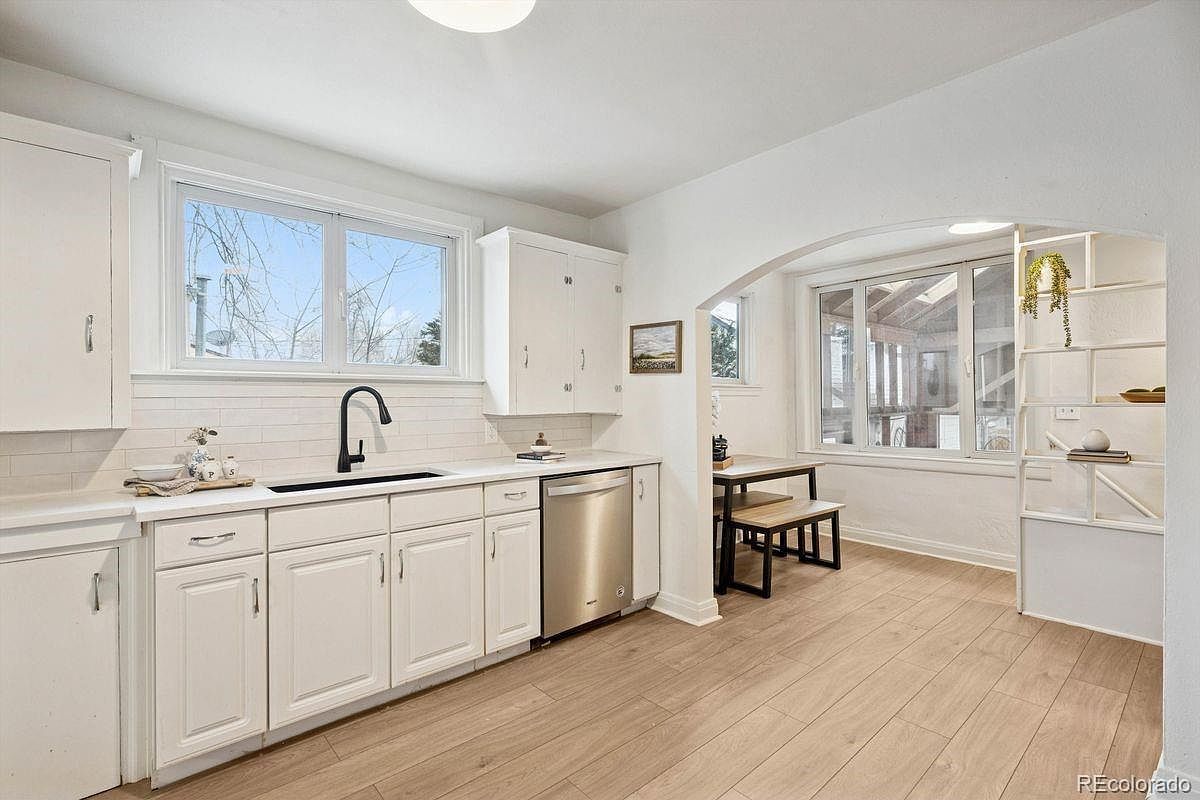 5359 S Windermere St Littleton, CO 80120 - Thumbnail 5