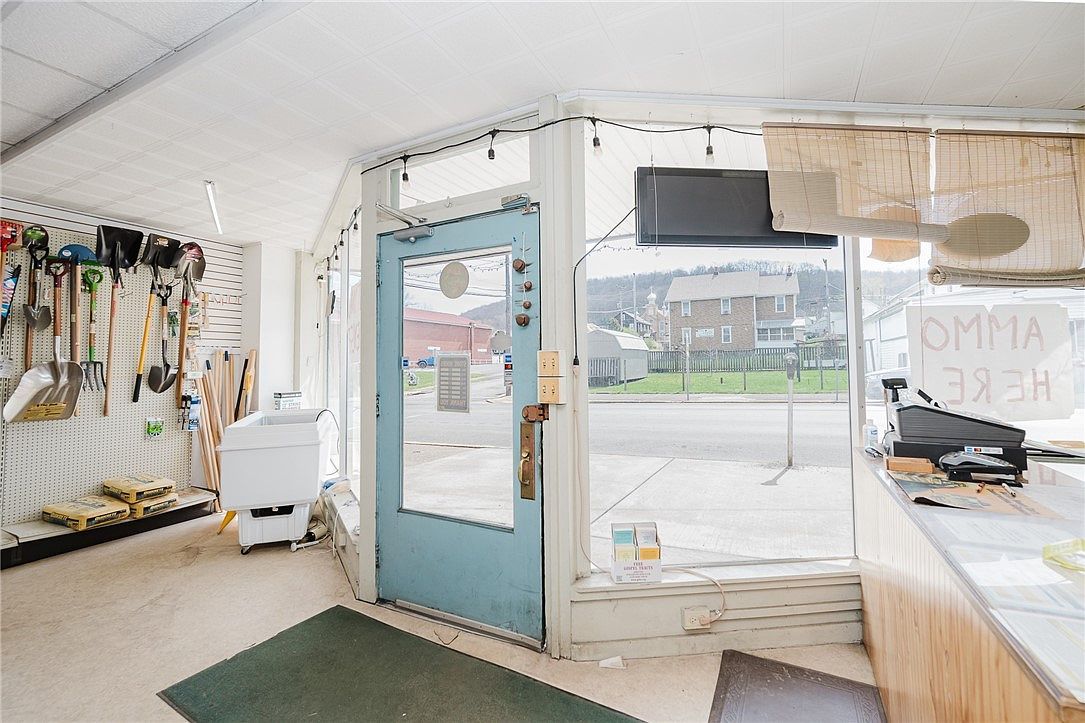 510 Franklin St Clymer, PA 15728 - Thumbnail 5