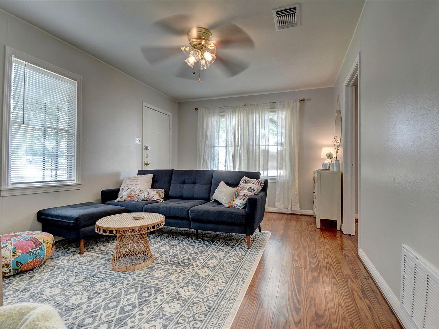 508 Turney St Smithville, TX 78957 - Thumbnail 5