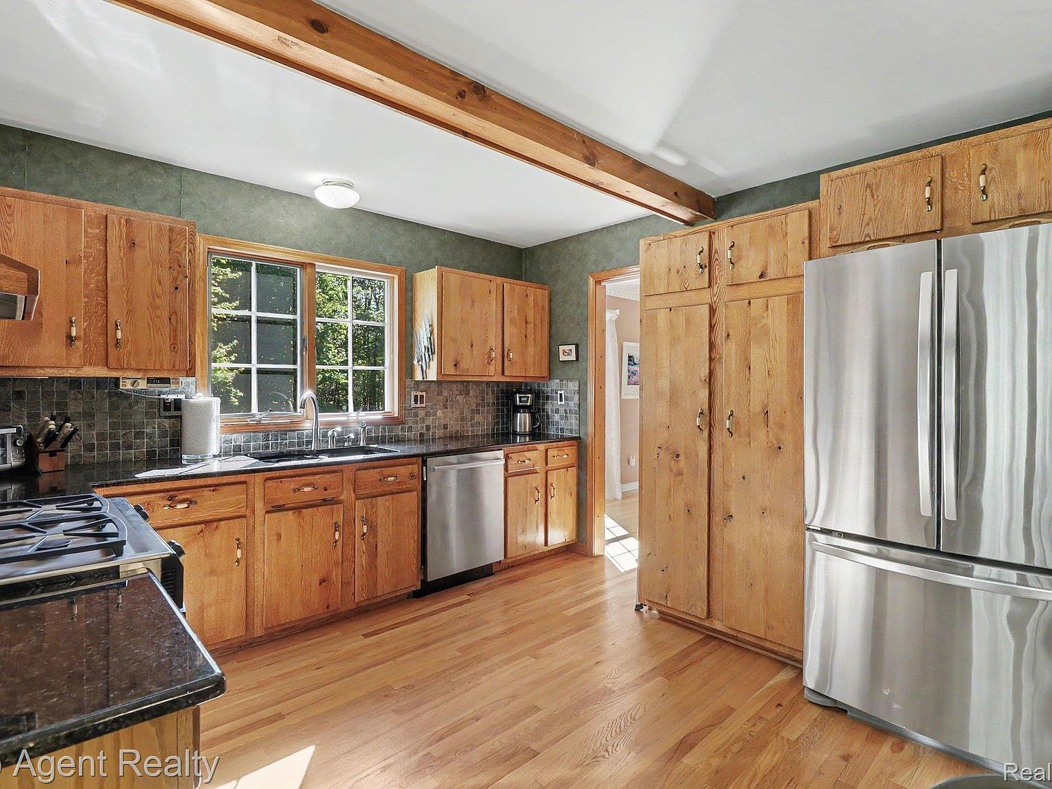 2411 Farmbrook Trl Oxford, MI 48370 - Thumbnail 5
