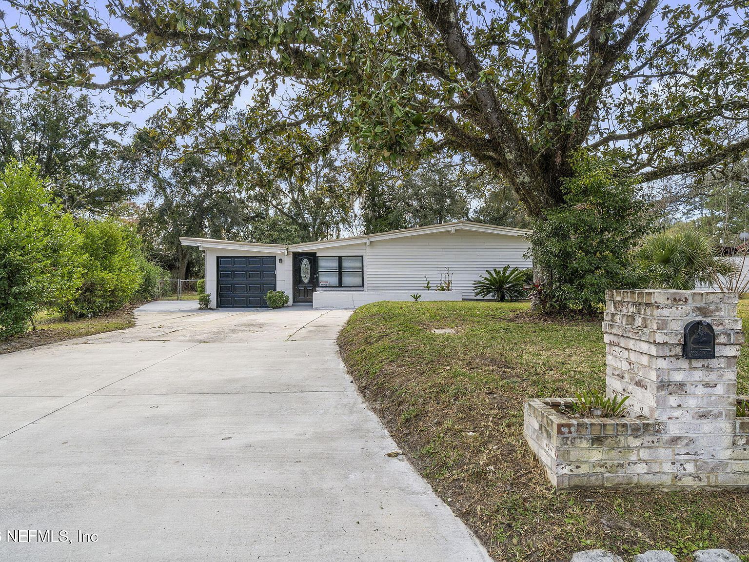 7942 Helston Dr Jacksonville, FL 32208 - Thumbnail 5