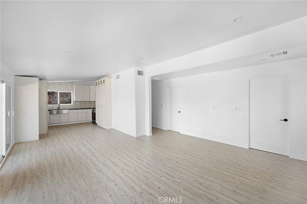 9741 Oak Bend Dr Tujunga, CA 91042 - Thumbnail 5