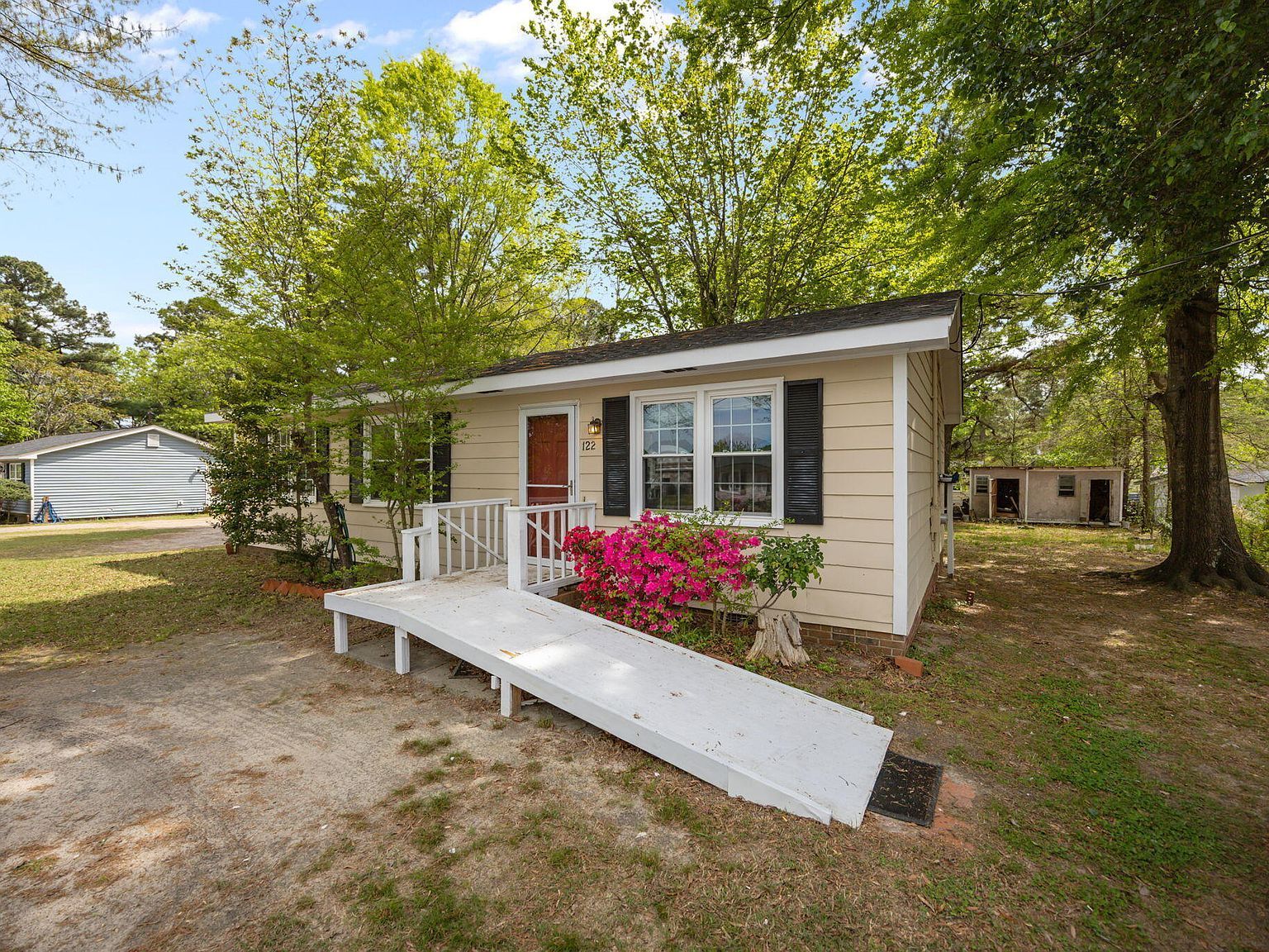 122 E Judd St Zebulon, NC 27597 - Thumbnail 5
