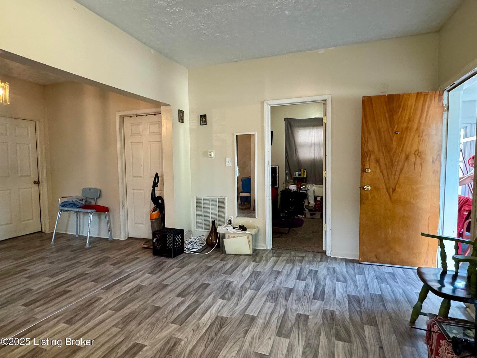 3626 Larkwood Ave Louisville, KY 40212 - Thumbnail 5