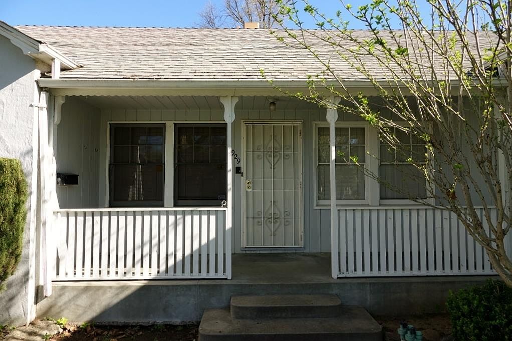 929 Swanston Dr Sacramento, CA 95818 - Thumbnail 5