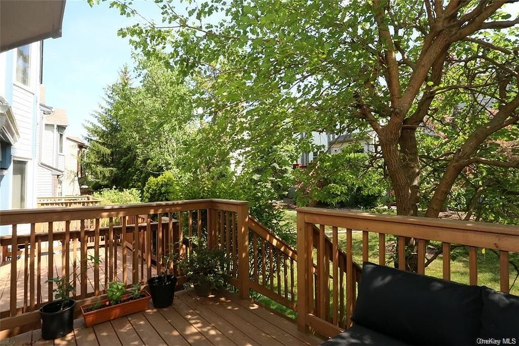 4 Nottingham Ct Nanuet, NY 10954 - Thumbnail 5