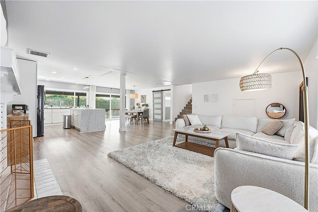 511 Sturgeon Dr Costa Mesa, CA 92626 - Thumbnail 5