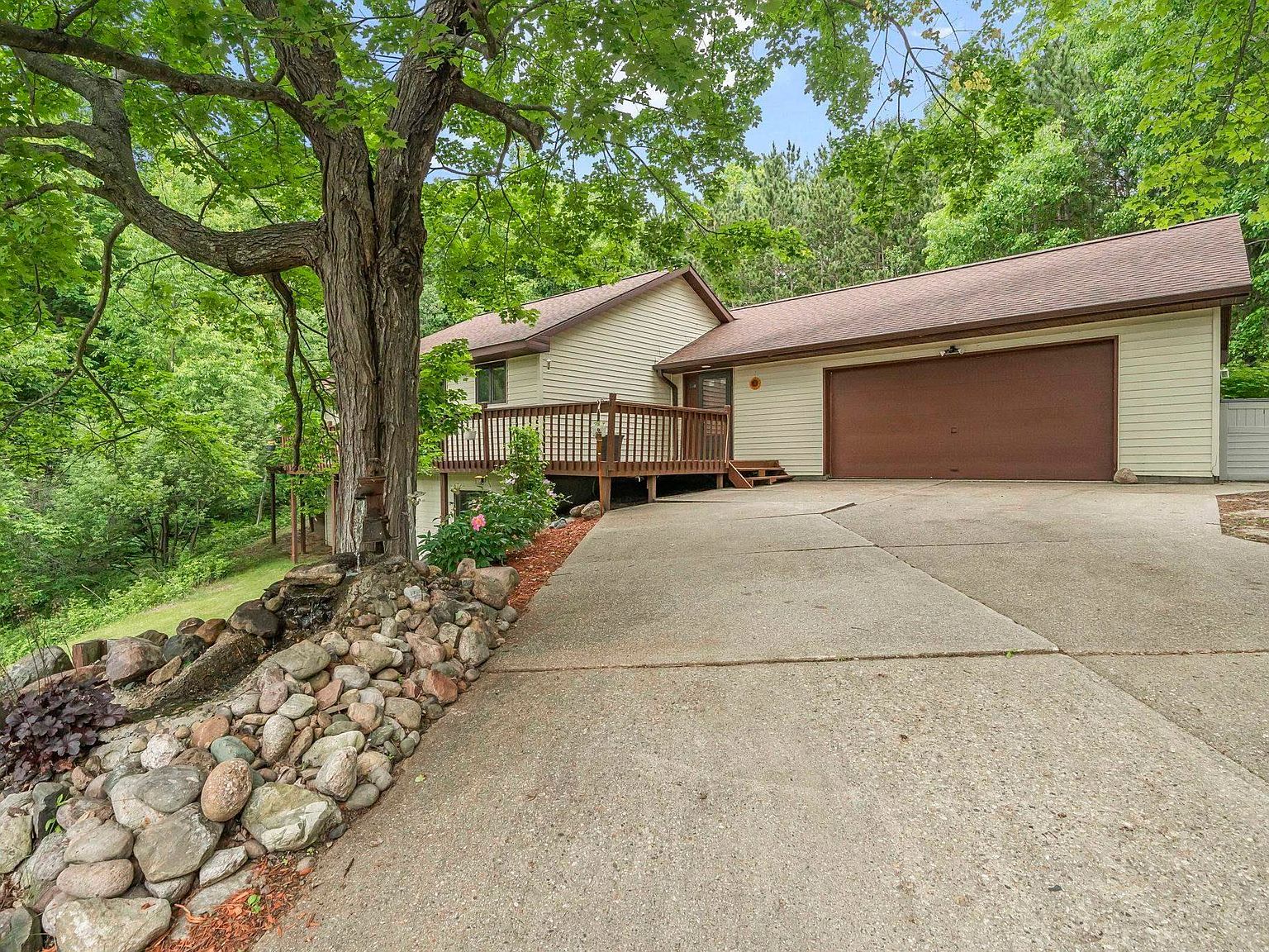 804 Arbutus Dr Cadillac, MI 49601 - Thumbnail 5