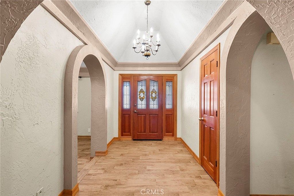 902 Searchlight Ranch Rd Acton, CA 93510 - Thumbnail 5