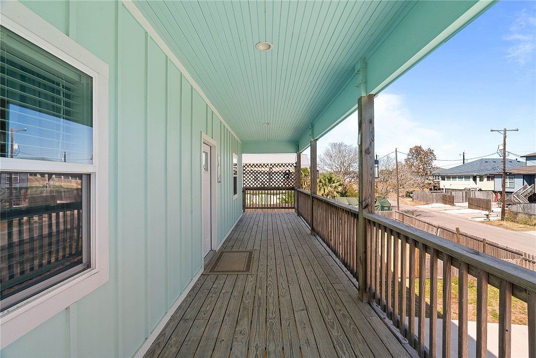 121 Las Palmas Dr Corpus Christi, TX 78418 - Thumbnail 5