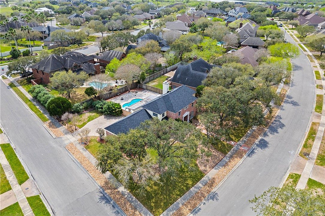 8002 Villefranche Dr Corpus Christi, TX 78414 - Thumbnail 5