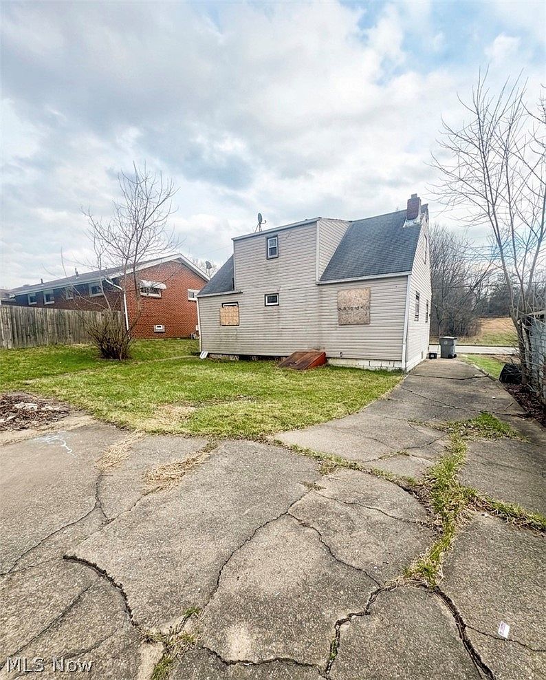 452 W Earle Ave Youngstown, OH 44511 - Thumbnail 5