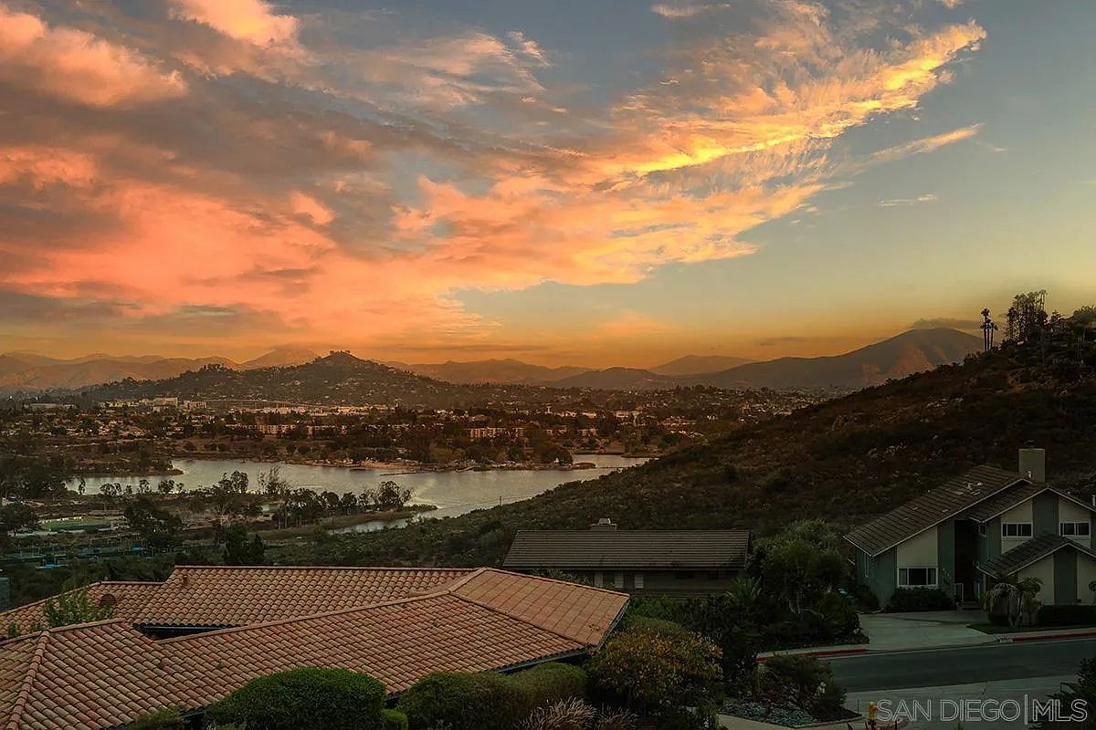 6346 Ridge Manor Ave San Diego, CA 92120 - Thumbnail 5