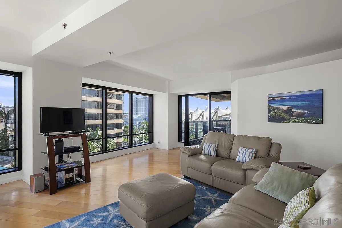 100 Harbor Dr Unit 906 San Diego, CA 92101 - Thumbnail 5