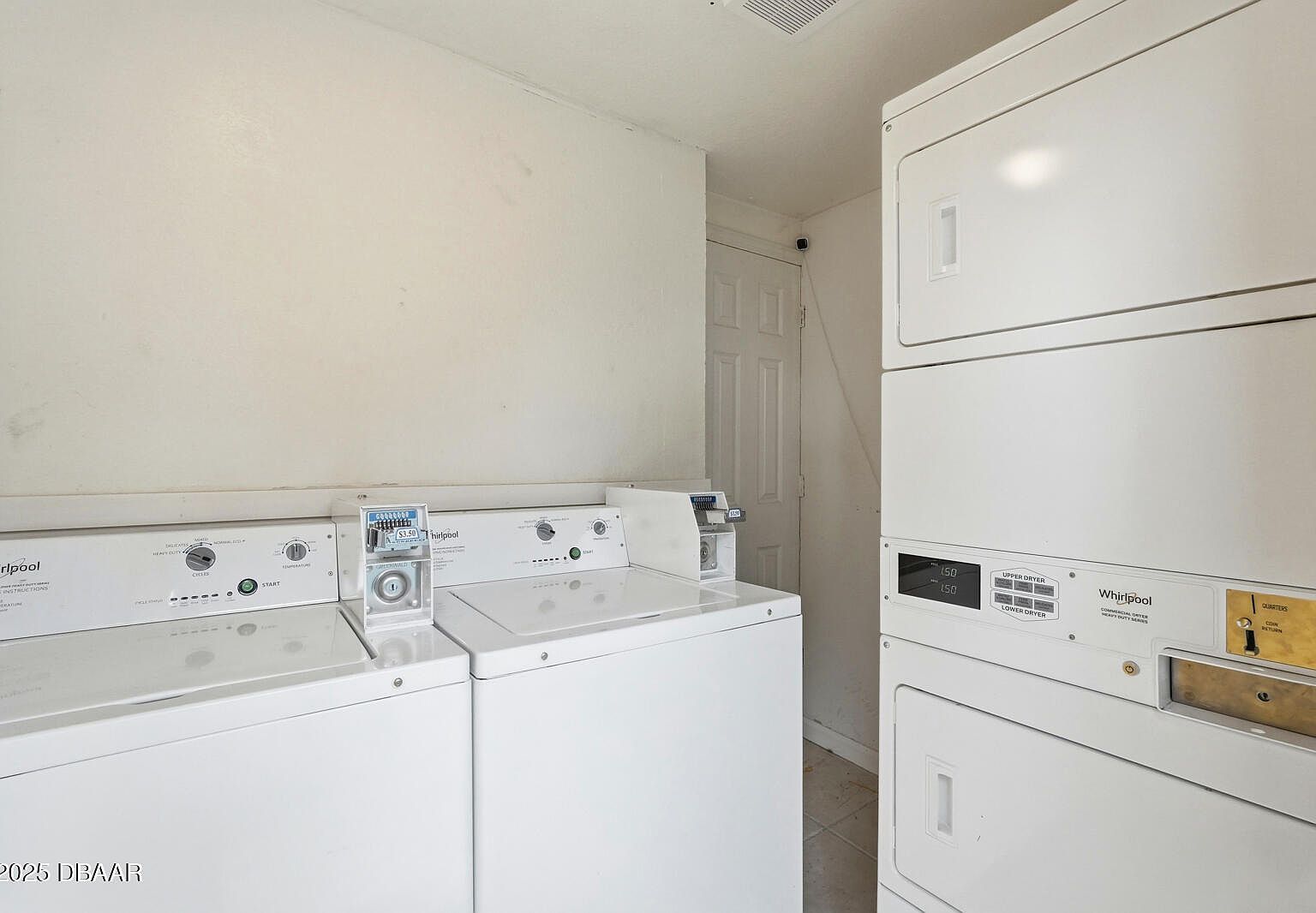 715 Harvey Ave Daytona Beach, FL 32118 - Thumbnail 5