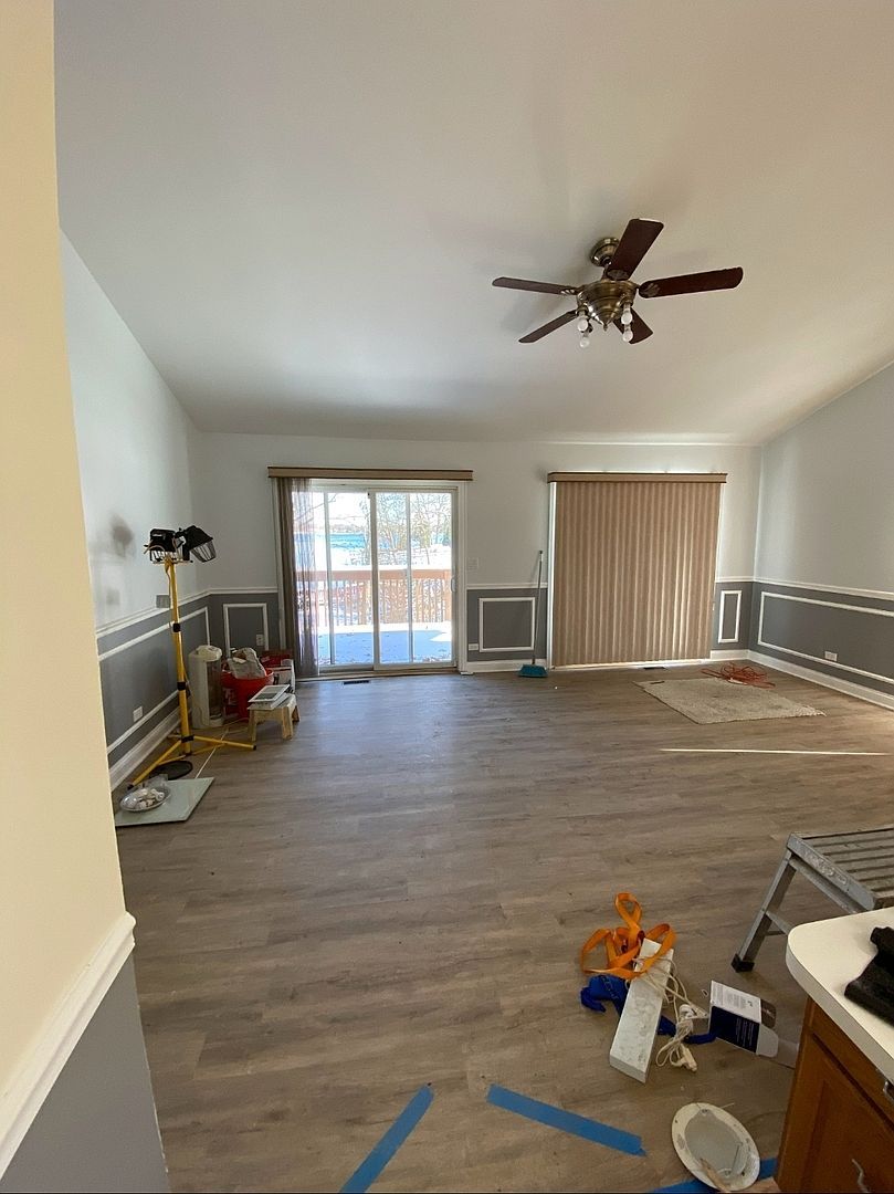 26571 N State Route 83 Mundelein, IL 60060 - Thumbnail 5