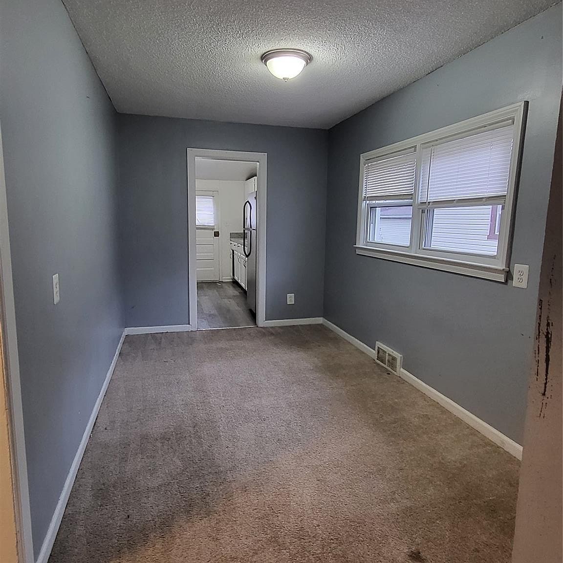 24845 Grove Ave Eastpointe, MI 48021 - Thumbnail 5