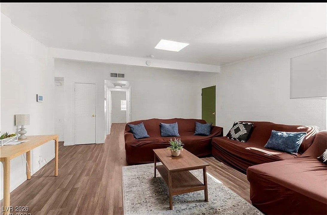 1580 Palora Ave Las Vegas, NV 89169 - Thumbnail 5