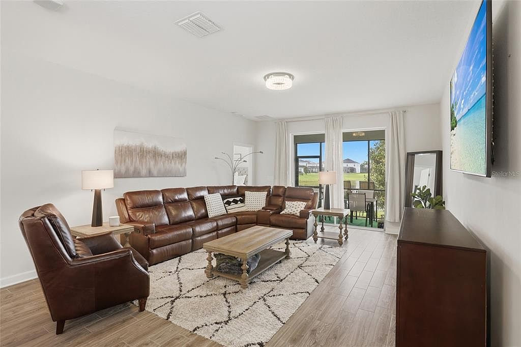 2154 Camden Loop Davenport, FL 33837 - Thumbnail 5