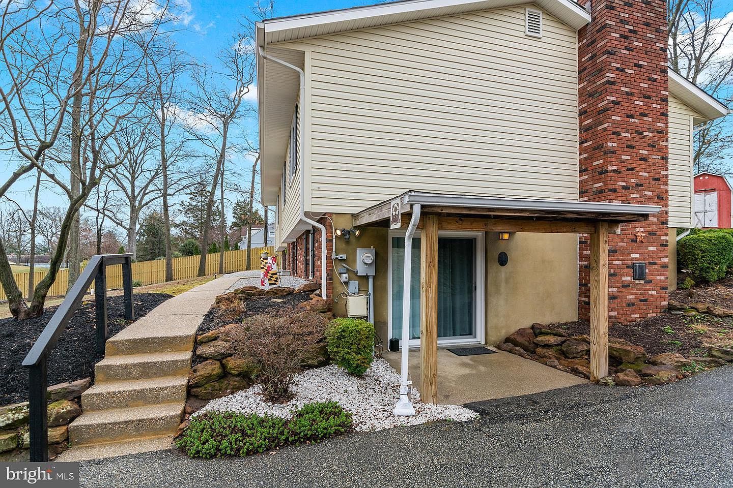 315 Obrecht Rd Millersville, MD 21108 - Thumbnail 5