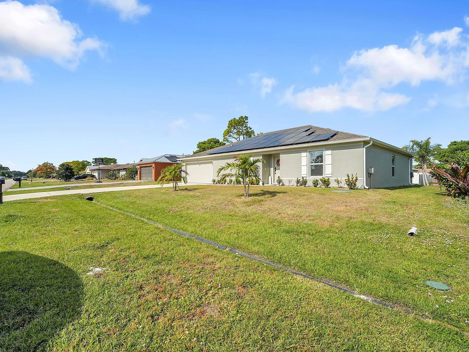 457 SE Guava Ter Port Saint Lucie, FL 34983 - Thumbnail 5