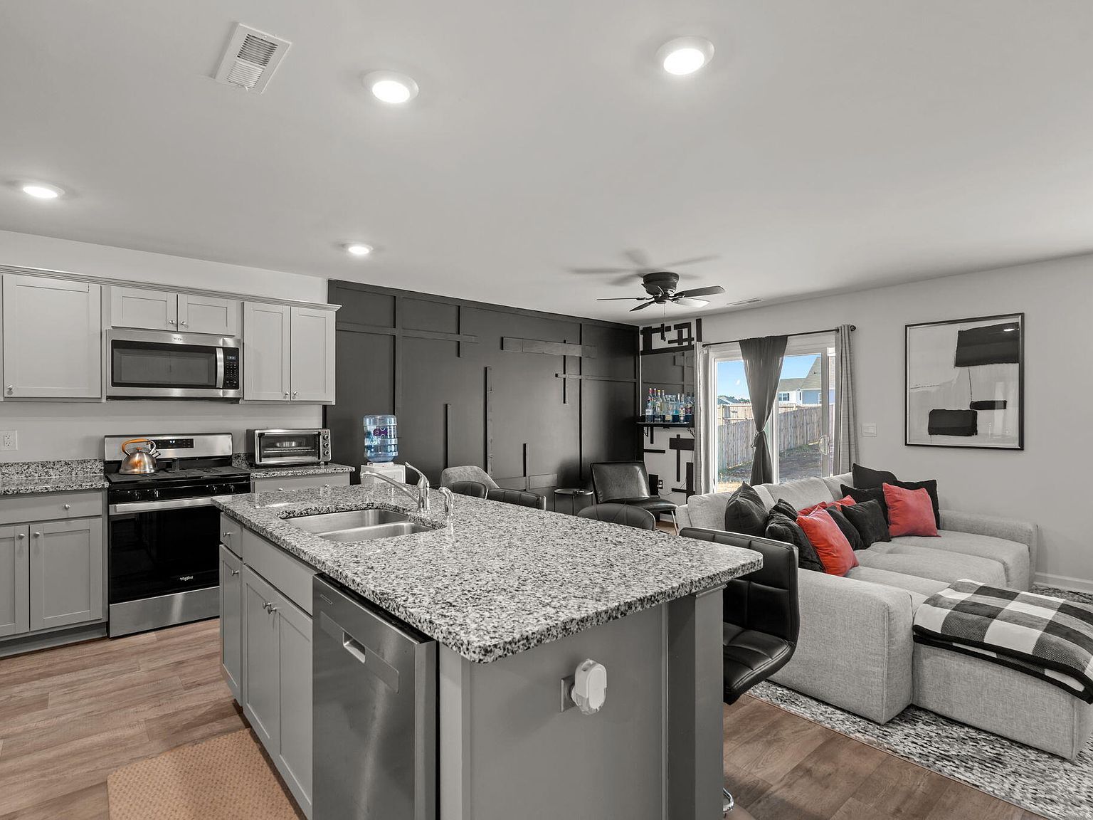 130 Saint James Way Sanford, NC 27332 - Thumbnail 5