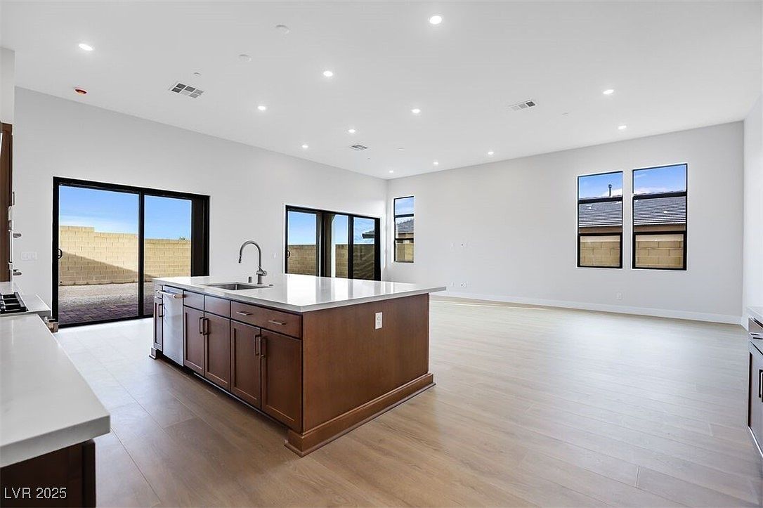 12218 Elderwood St Las Vegas, NV 89138 - Thumbnail 5