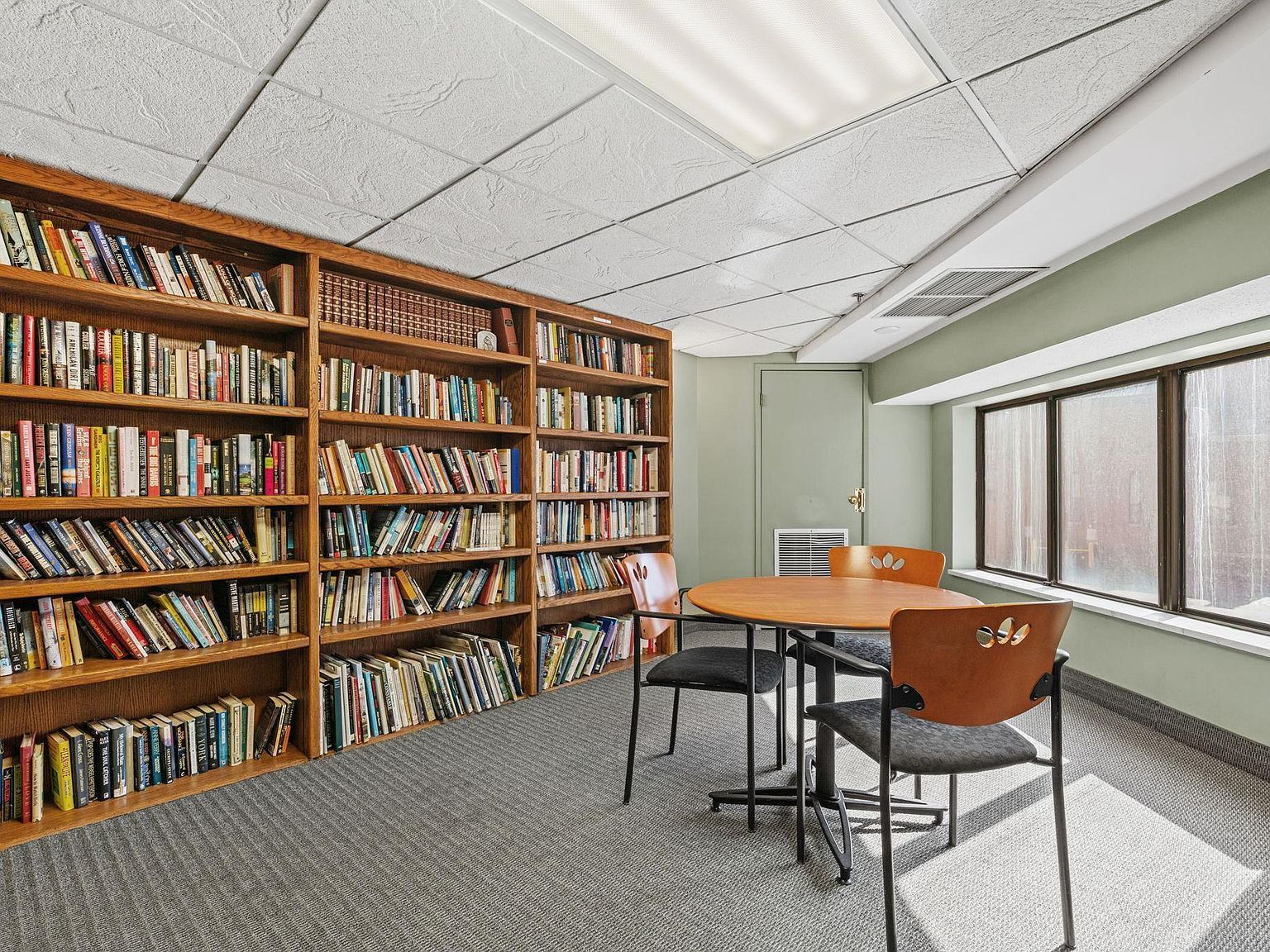 78 10th St E Unit 406 Saint Paul, MN 55101 - Thumbnail 5