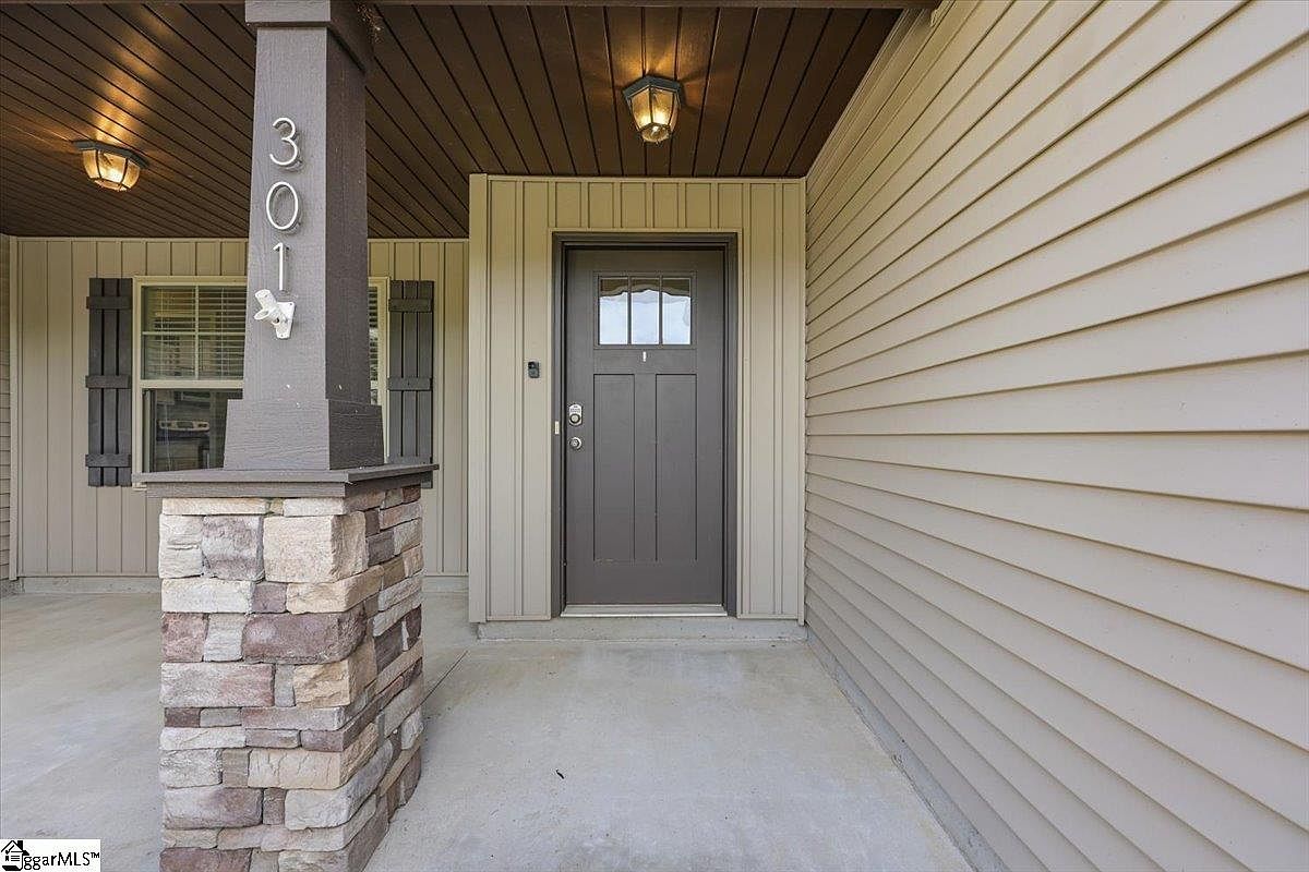 301 W Gap Creek Rd Greer, SC 29651 - Thumbnail 5