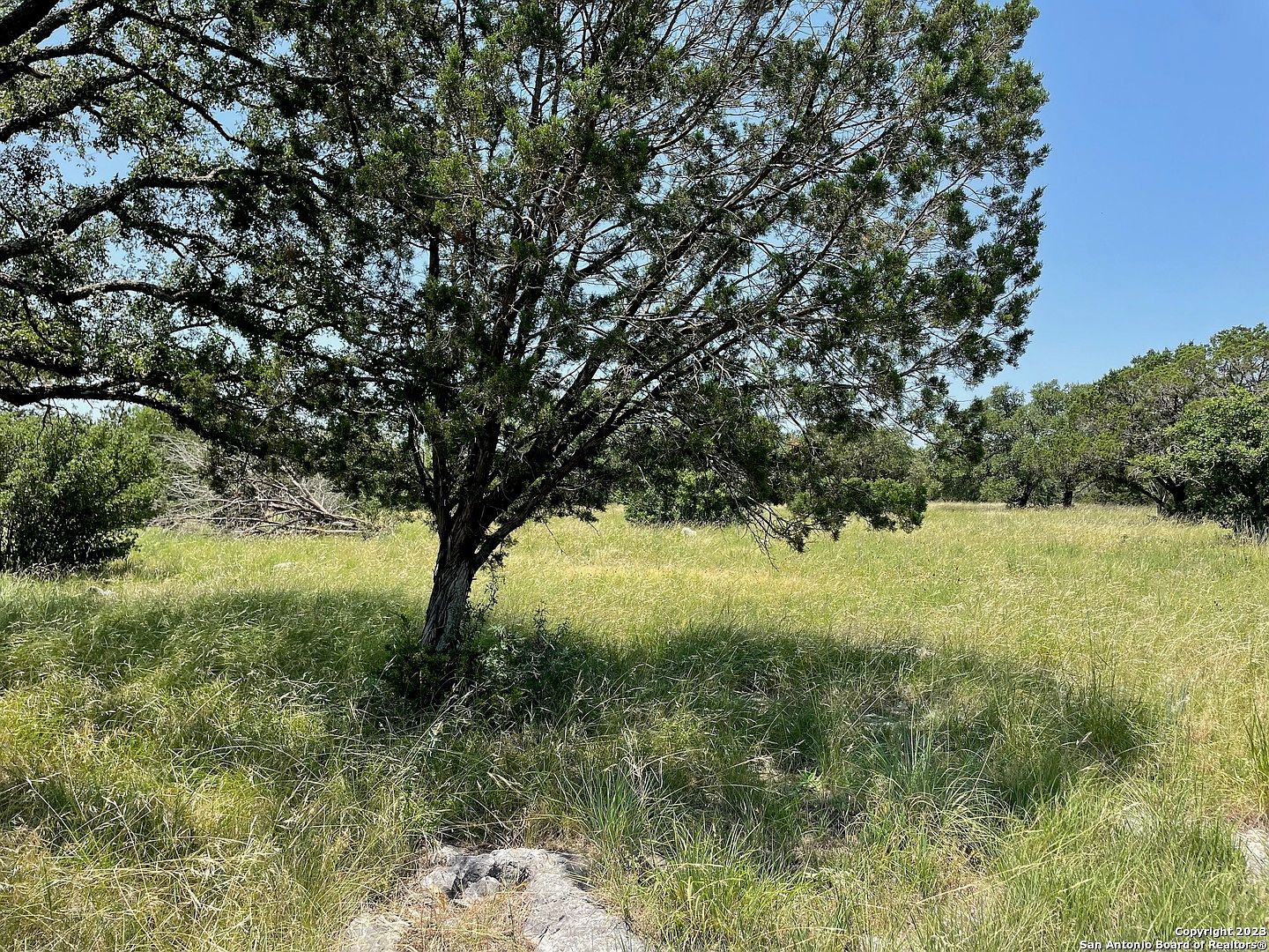 1063 Hob Nail #1063 Horseshoe Bay, TX 78657 - Thumbnail 5