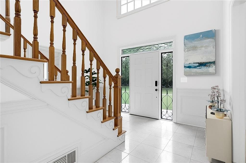 1887 Chedworth Ct Stone Mountain, GA 30087 - Thumbnail 5