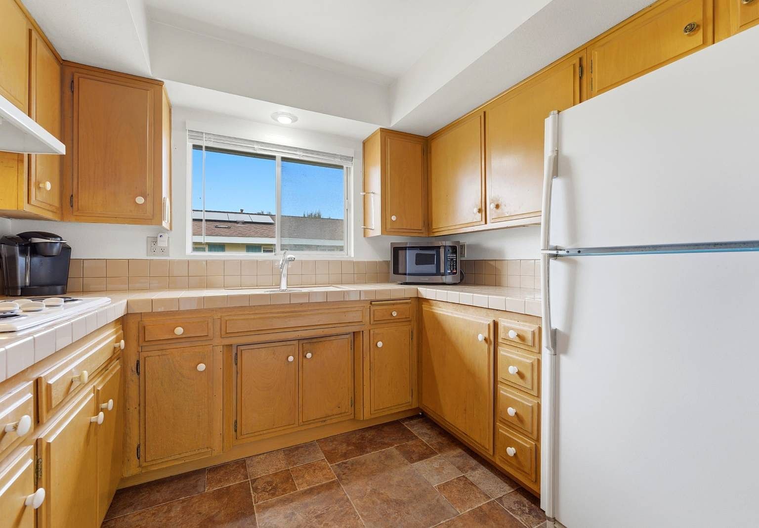 3755 Vista Campana N Unit 17 Oceanside, CA 92057 - Thumbnail 5