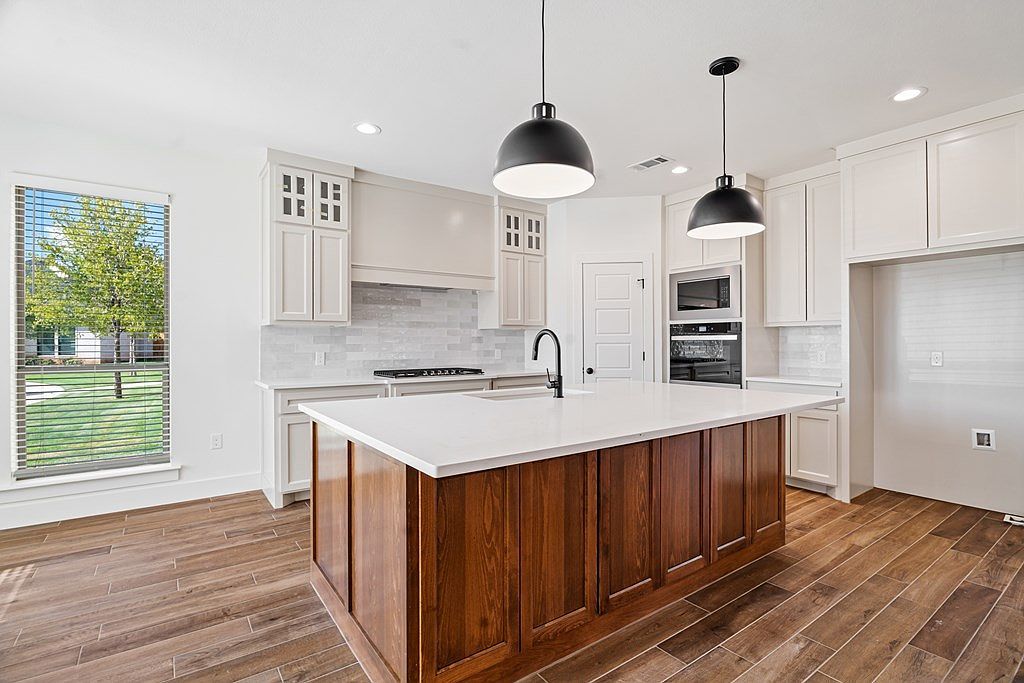 4504 Clear Fork Ct Midland, TX 79707 - Thumbnail 5